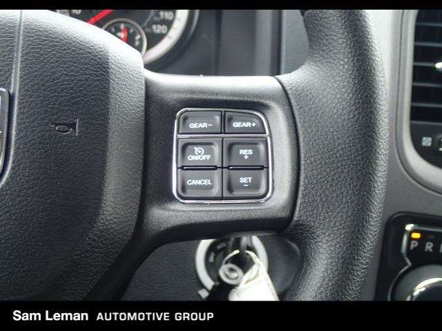 2017 RAM Ram Pickup 1500 4x4 Express 4dr Quad Cab 6.3 ft. SB Pickup